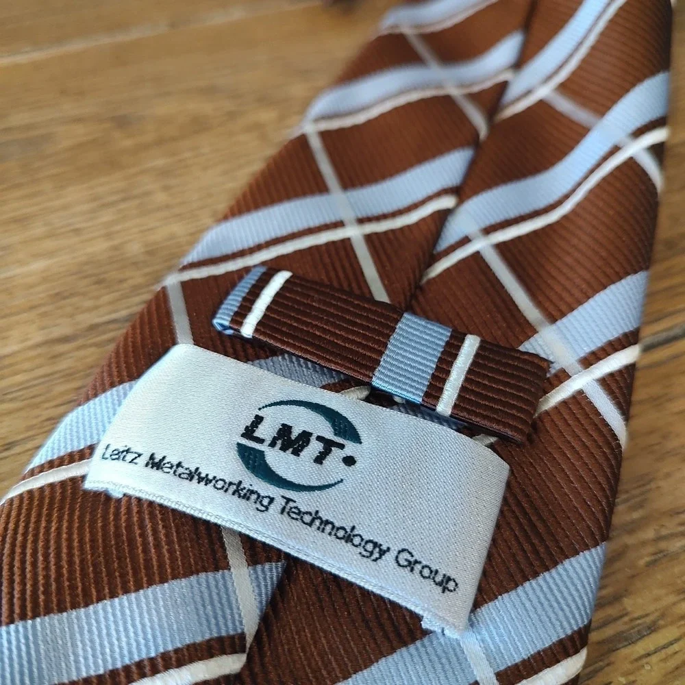 LEITZ METALWORKING LMT DESIGNER Silk TIE 61